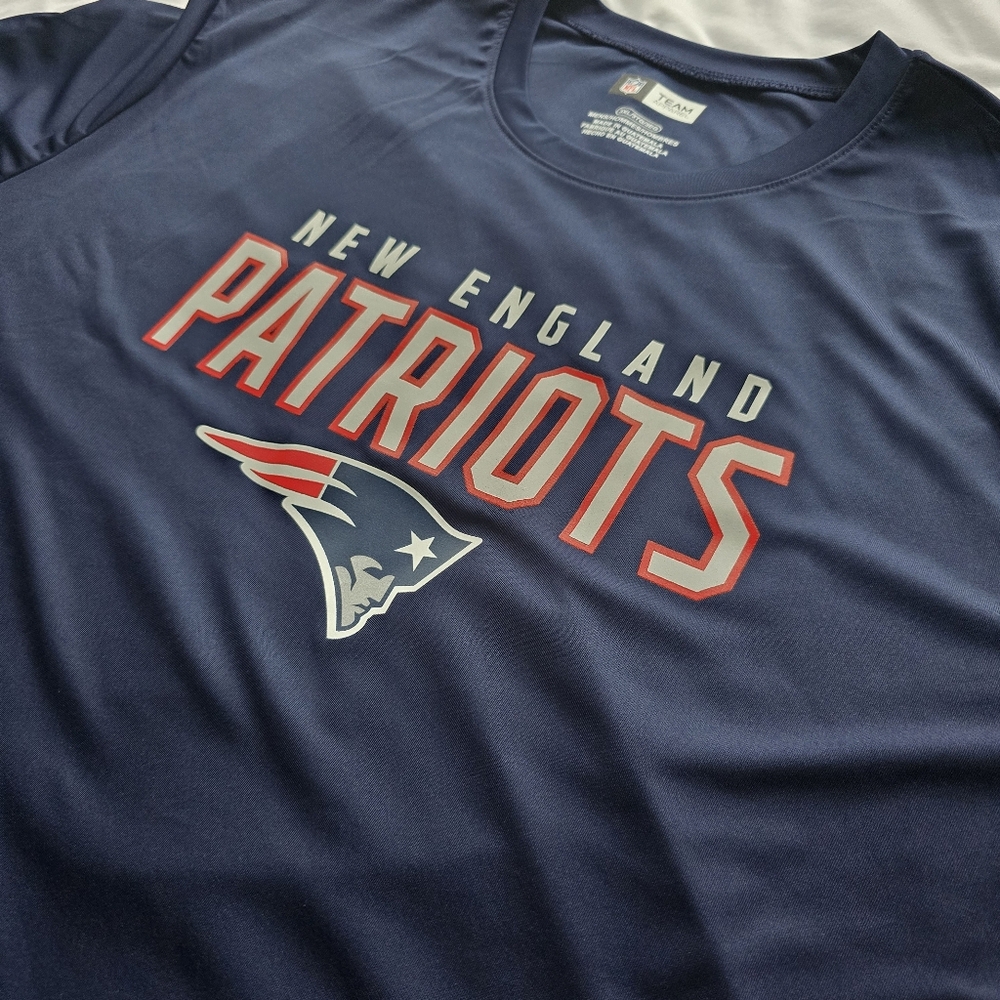 New England Patriots Long Sleeve Performance Shirt Navy Red Mens 3XL NWT